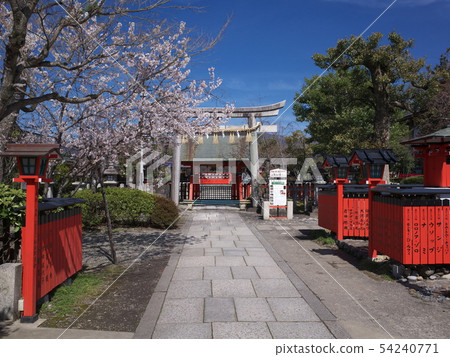 Chuoori Shrine Nakamon和主要大廳 54240771