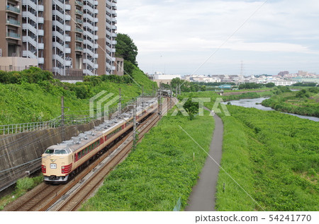 Go along the Yokohama Line 189 series Tsurumi River 54241770