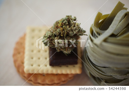 Dry Cannabis Medical Marijuana Cookies 54244398
