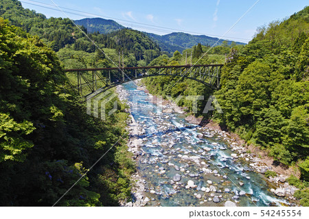 [Toyama Prefecture, award-winning civil engineering heritage] Chigaki Bridge (Joganeiji River) 54245554