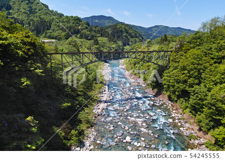 [富山縣，屢獲殊榮的土木工程遺產] Chigaki Bridge（Joganeiji River） 54245555