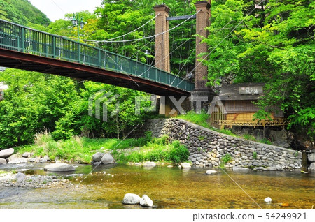 Shiobara Onsen "Kaedonoyu", an open-air bath dedicated to the broom river and mountain lily suspension bridge, and Yuhakuan 54249921