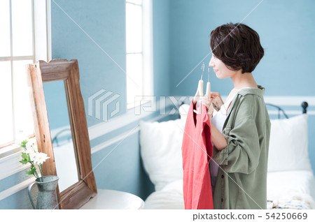 Lifestyle women 54250669