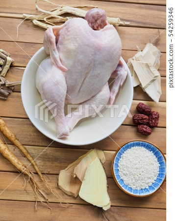 韓國傳統食品Samgyetang,Samgyetang烹飪原料 韓國傳統食品Samgyetang,Samgyetang烹飪原料 54259346