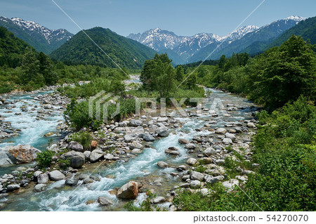 Hayatsukawa and Mt. Hayatsukawa and Mt. 54270070