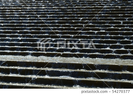 水流量的樓梯 54270377