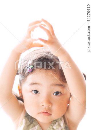 Toddler pose Toddler pose 54270410