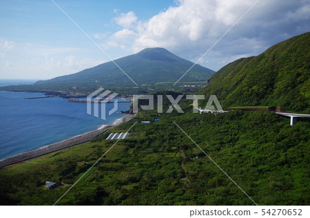 八丈富士和海岸 54270652