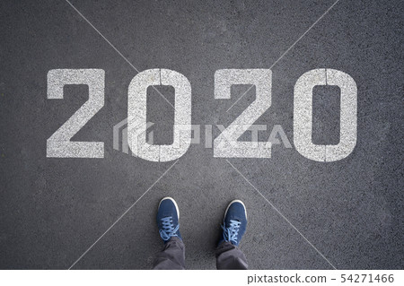 2020 top view, Men shoes walking on the walkway, 54271466