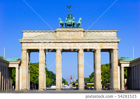Brandenburg Gate 54281525