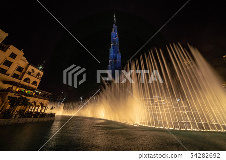 Dubai Burj Khalifa's No. 1 Fountain Show in the World 54282692
