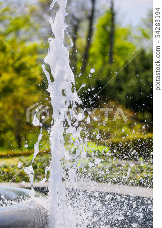 Water fountain shibuki green Water fountain shibuki green 54283194