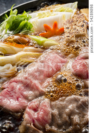 Delicious sukiyaki pot 54289898