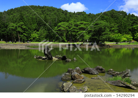 World Heritage site, fresh green Moshi-ji 54290294
