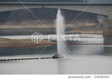 大壩噴泉（秋川大壩） 54290364