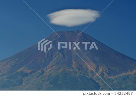 Autumn Fuji and Takumo Autumn Fuji and Takumo 54292497
