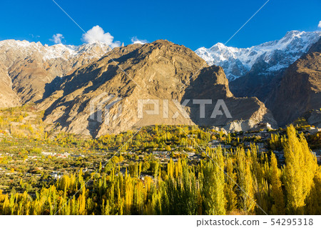 Baltit fort in autumn. Karimabad surround by 54295318