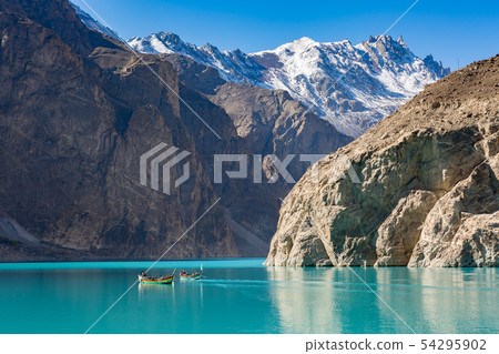 attabad lake in autumn with clear blue sky 54295902