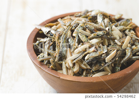 杏仁魚 54298462