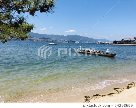 Ocean and small boat Ocean and small boat 54298699