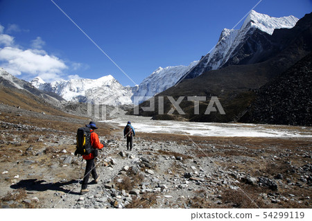 Himalayas, trekking, 54299119