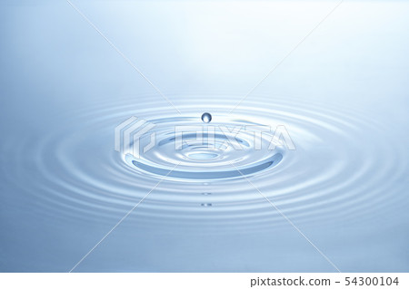 Ripples of water Ripples of water 54300104