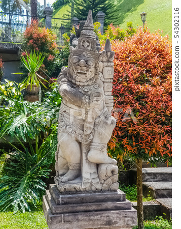 Statue in Hindu temple Pura Tirta Empul Statue in Hindu temple Pura Tirta Empul 54302116