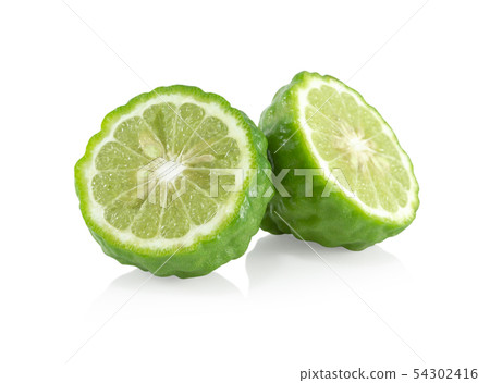 Fresh bergamot fruit slice with green leaf 54302416