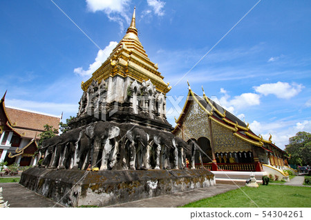 Wat Chen Man 54304261