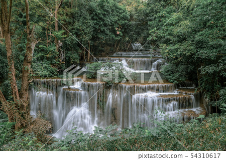 Huai Mae Khamin Waterfall tier 4, Khuean Huai Mae Khamin Waterfall tier 4, Khuean 54310617