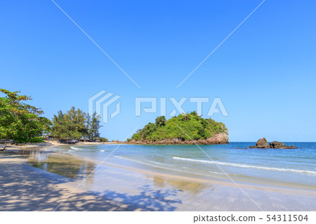 Clear turquoise blue sea at Bo Thong Lang Bay, Clear turquoise blue sea at Bo Thong Lang Bay, 54311504