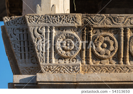 Decorative carving, Jagdish temple, Udaipur,India 54313650