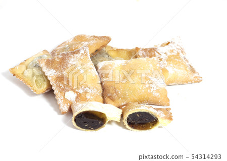 carnival sweets filled with Italian tradition 54314293
