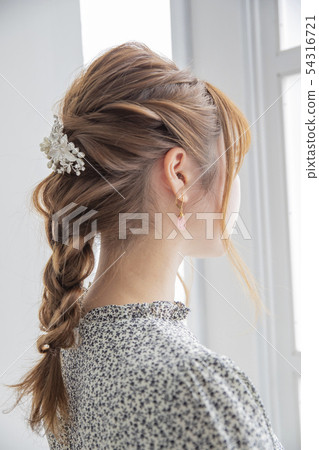 馬尾辮安排女人日語 54316721