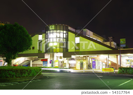 昭城站北出口在晚上 昭城站北出口在晚上 54317764