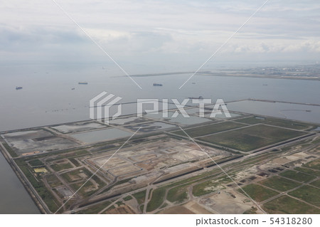 Central breakwater Central breakwater 54318280