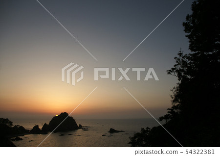鳥取四季步行夏天沙丘白原海岸 54322381