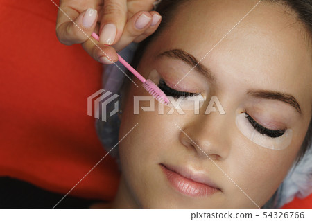 Eyelash extensions 54326766