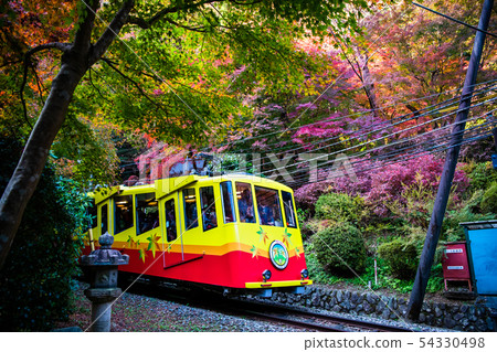 Takaosan纜車在東京 54330498