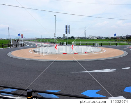 Roundabout intersection scenery 2 Roundabout intersection scenery 2 54332974
