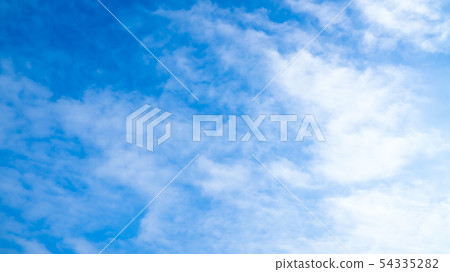 June sky (16: 9) 54335282