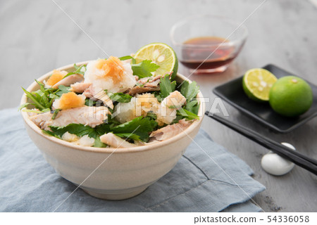烤三馬飯碗 54336058