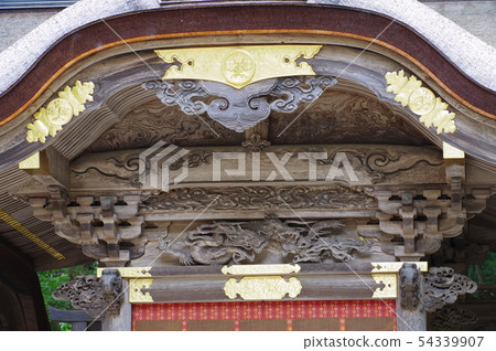 Shinshu Kamisuwa Su訪神社Josha Hongu Shrine Suwa Shrines全國各地的雕塑Main Honzan因其每天一次的藥丸節而聞名 54339907