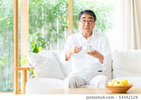 老人(咖啡) 老人(咖啡) 54342129