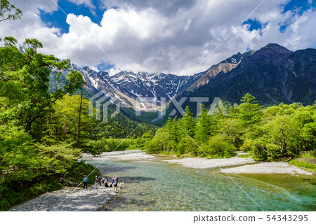 Kamogawa and Hotaka Mountain Range [Nagano Prefecture Kamikochi] 54343295