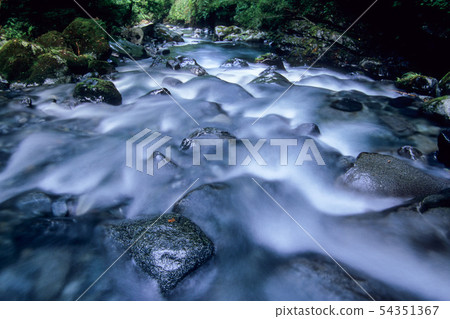 河床用石頭 54351367