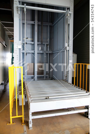 Carrier machine 54354743