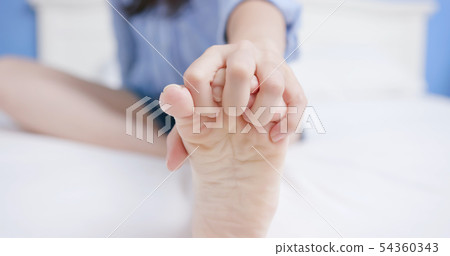 woman has athletes foot woman has athletes foot 54360343