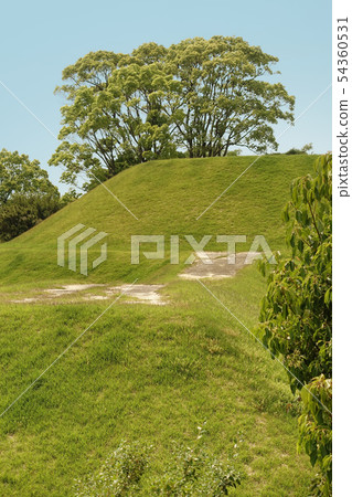 Ancient tomb (Nagoya Tohosu-cho: Hisagozuka) 54360531