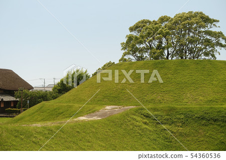 Ancient tomb (Nagoya Tohosu-cho: Hisagozuka) 54360536